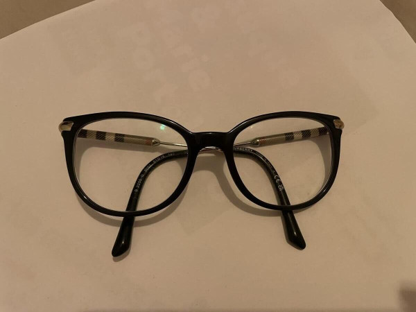 BURBERRY - B2255