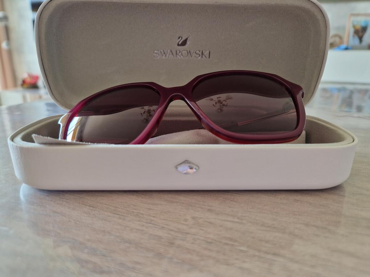 Swarovski - 390 74Y