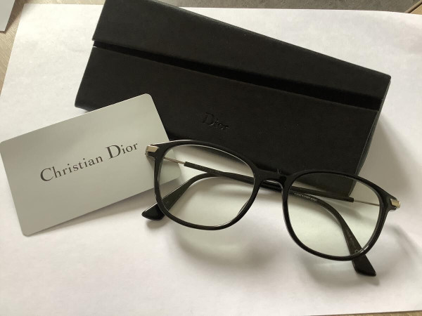 Dior - DIORESSENCE12 807
