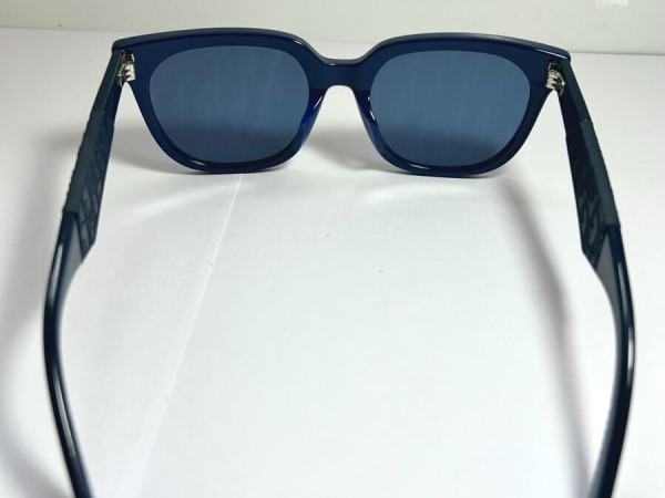 Dior - TFB01573
