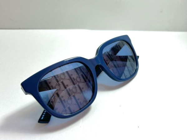 Dior - TFB01573