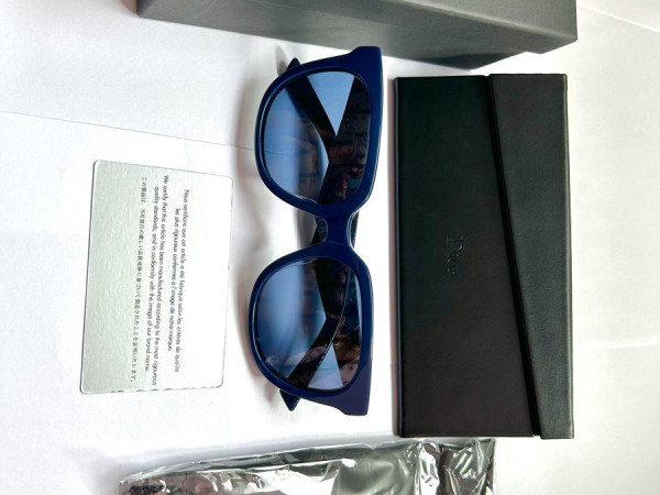 Dior - TFB01573
