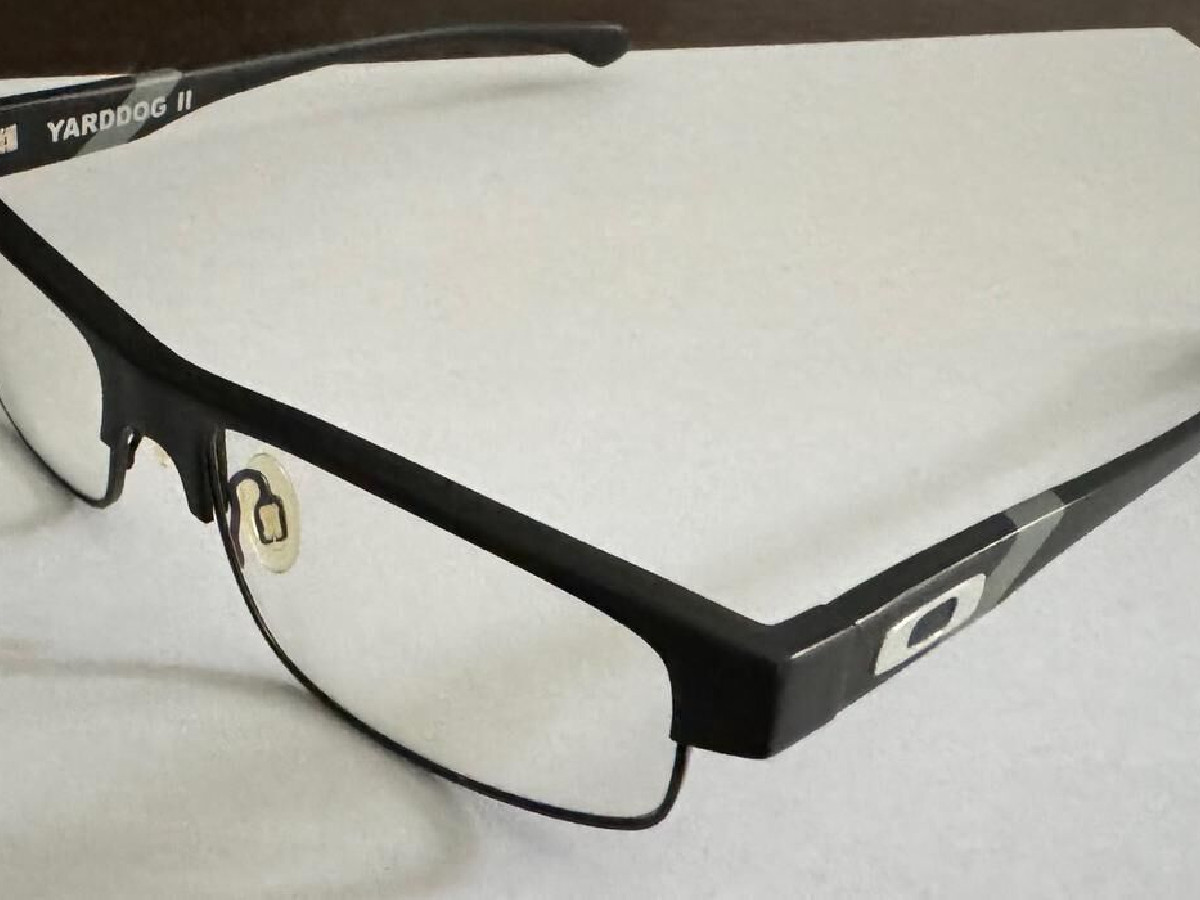 OAKLEY - OX 1093-0155