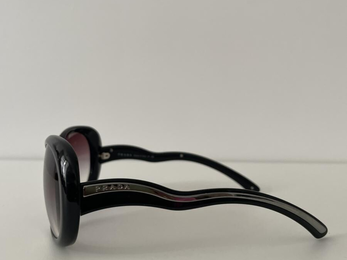 Prada - SPR 08L