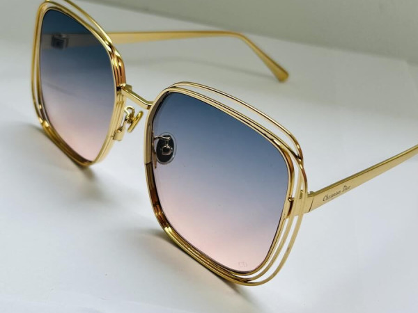 Dior - B0B0