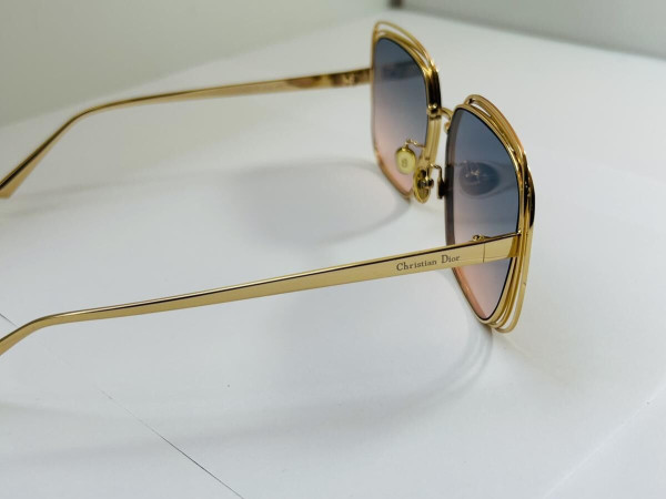 Dior - B0B0