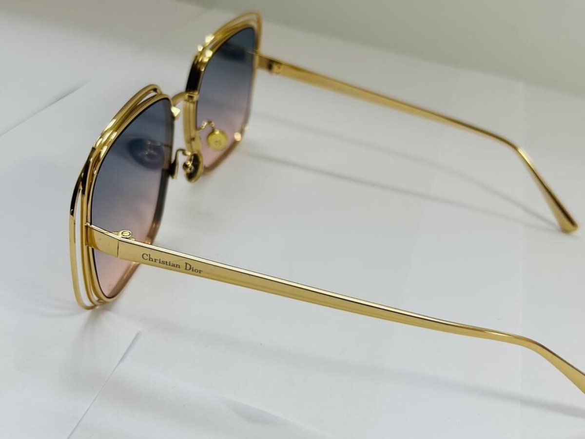Dior - B0B0