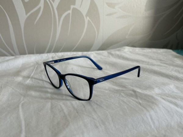 Alain Afflelou - Mady