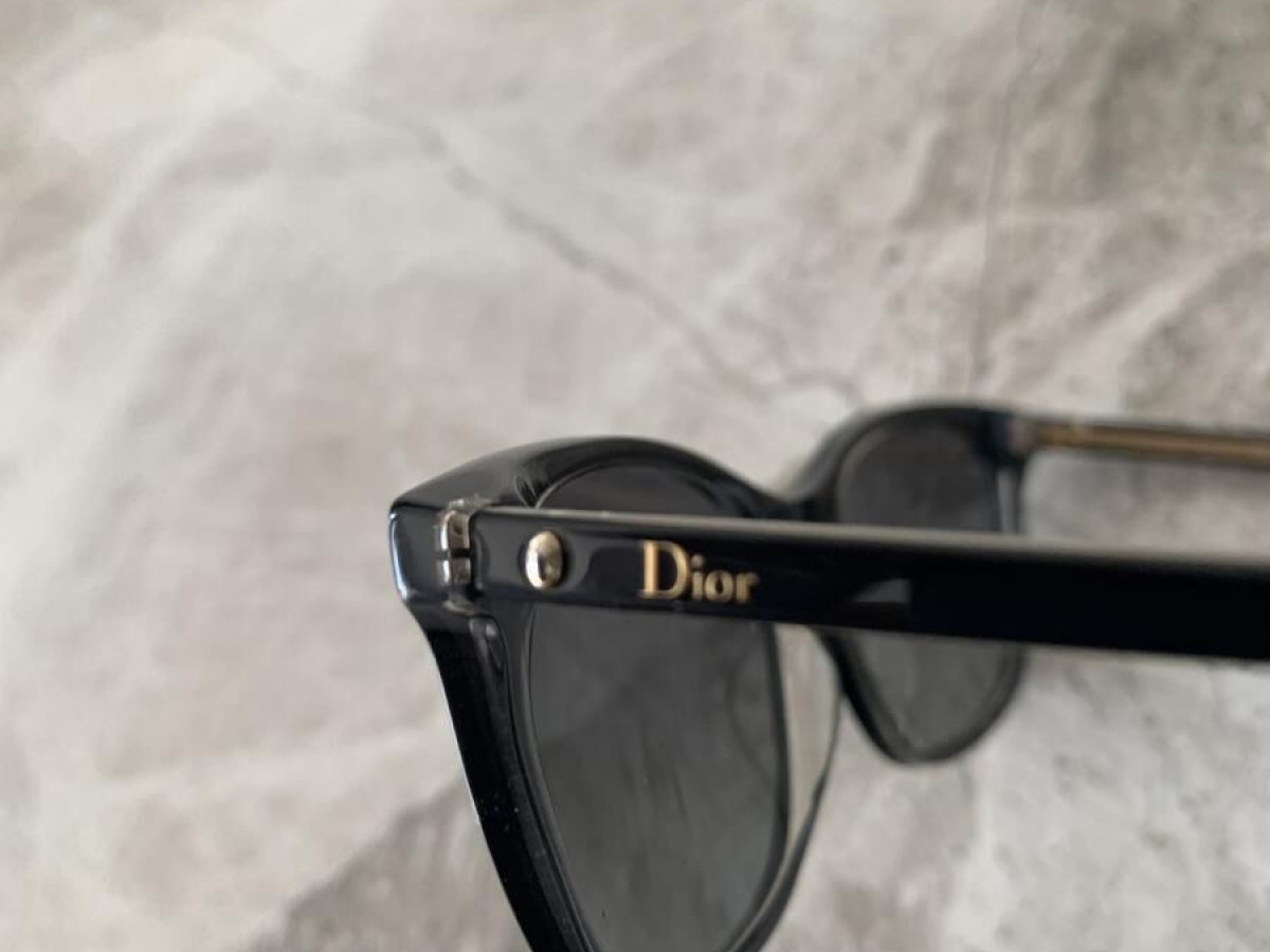DIOR - Montaigne n 18S