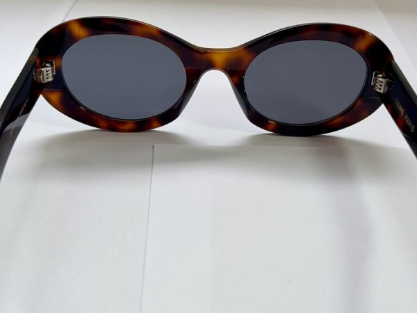 Céline - CL40194U 53A Triomphe