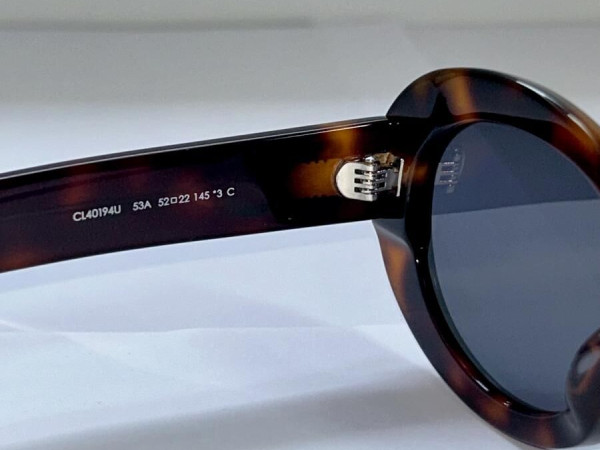 Céline - CL40194U 53A Triomphe