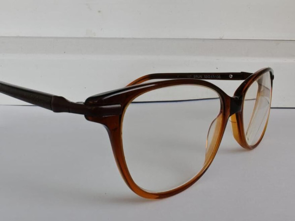 1796 - 707 BRUN 53 17/135