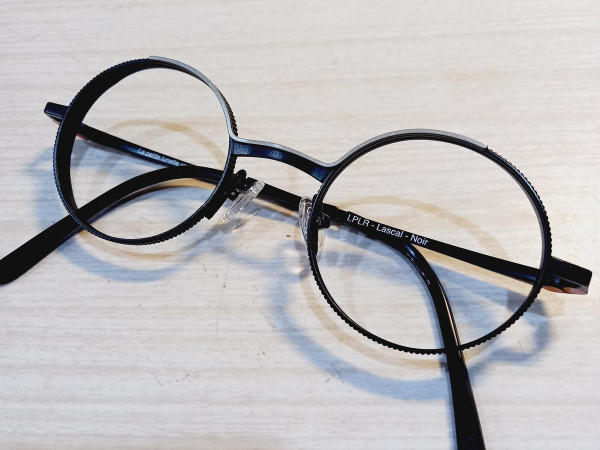 La Petite Lunette Rouge - Lascal noir