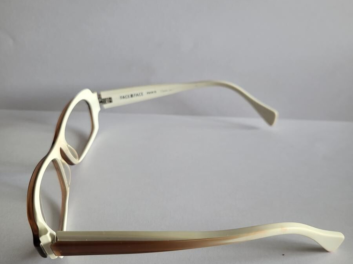 FACE A FACE - MAYAS4