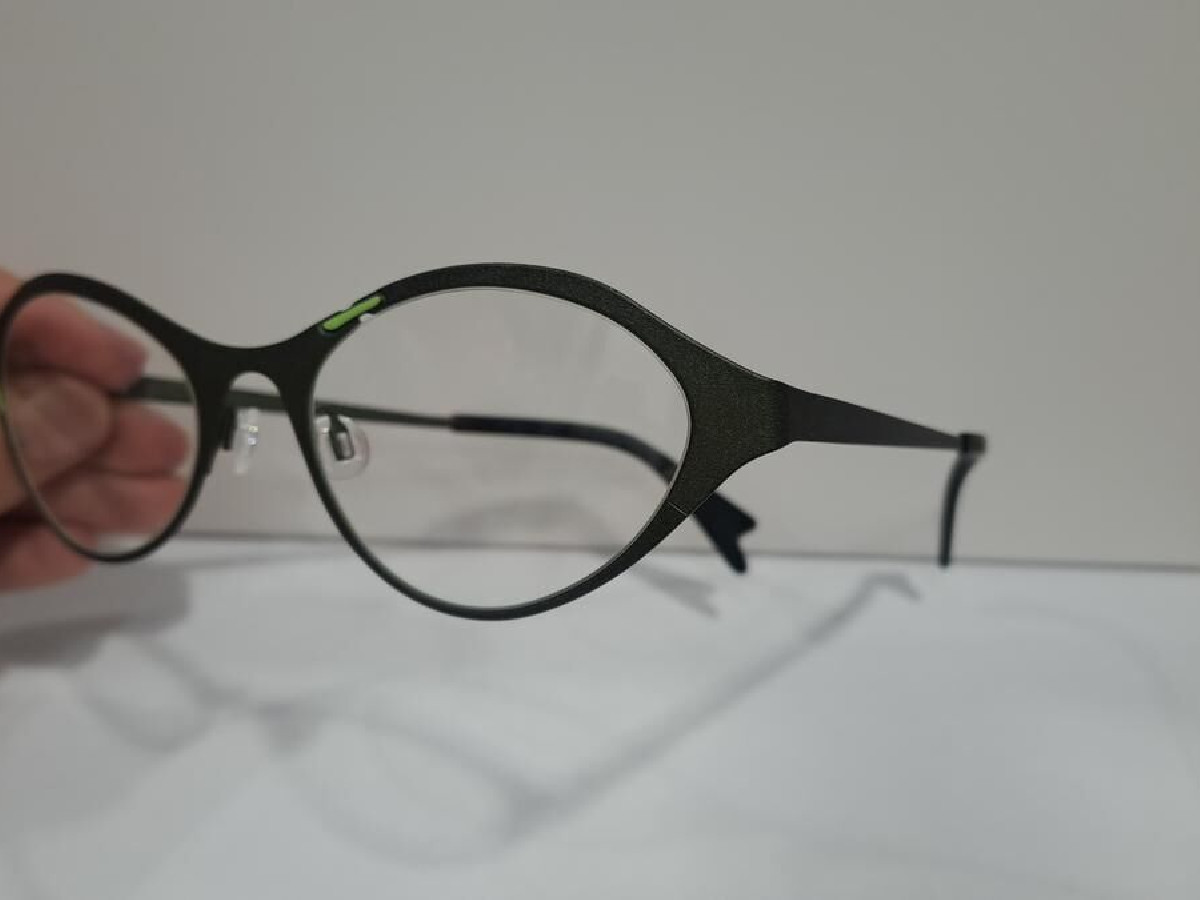 THEO - Eye witness SE