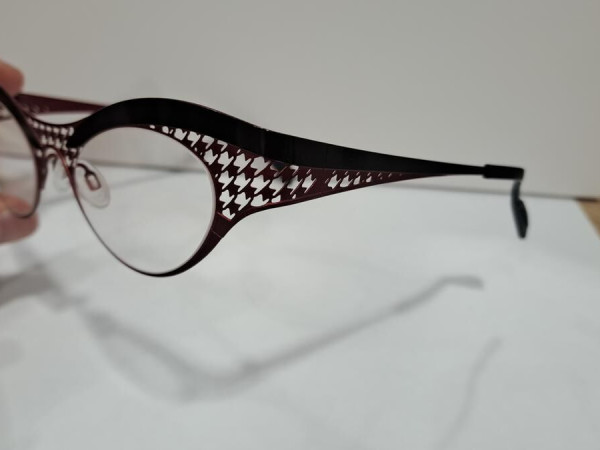 THEO - Eye witness TB