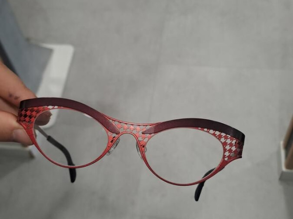 THEO - Eye witness TB