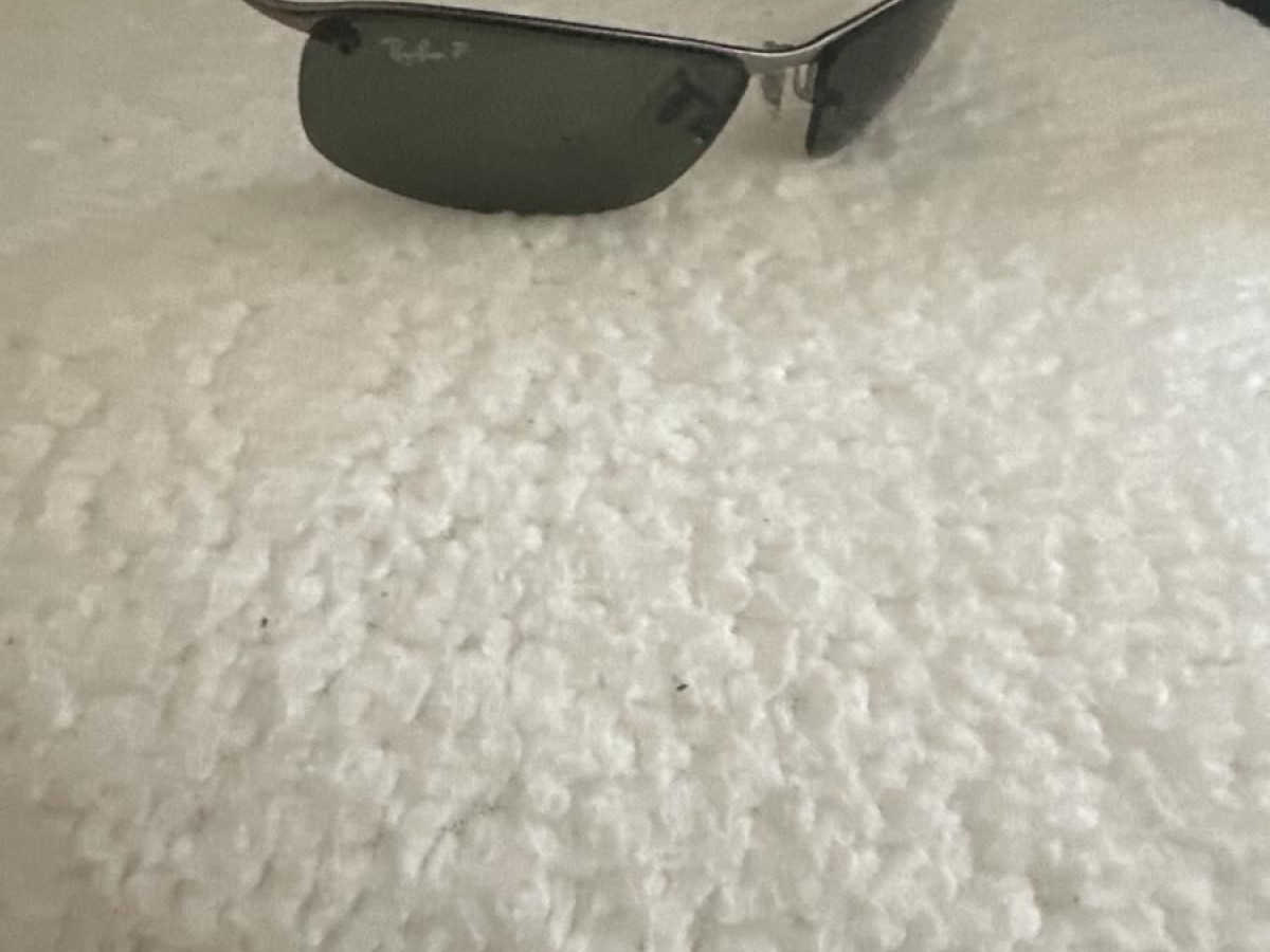 Rayban-RB3183