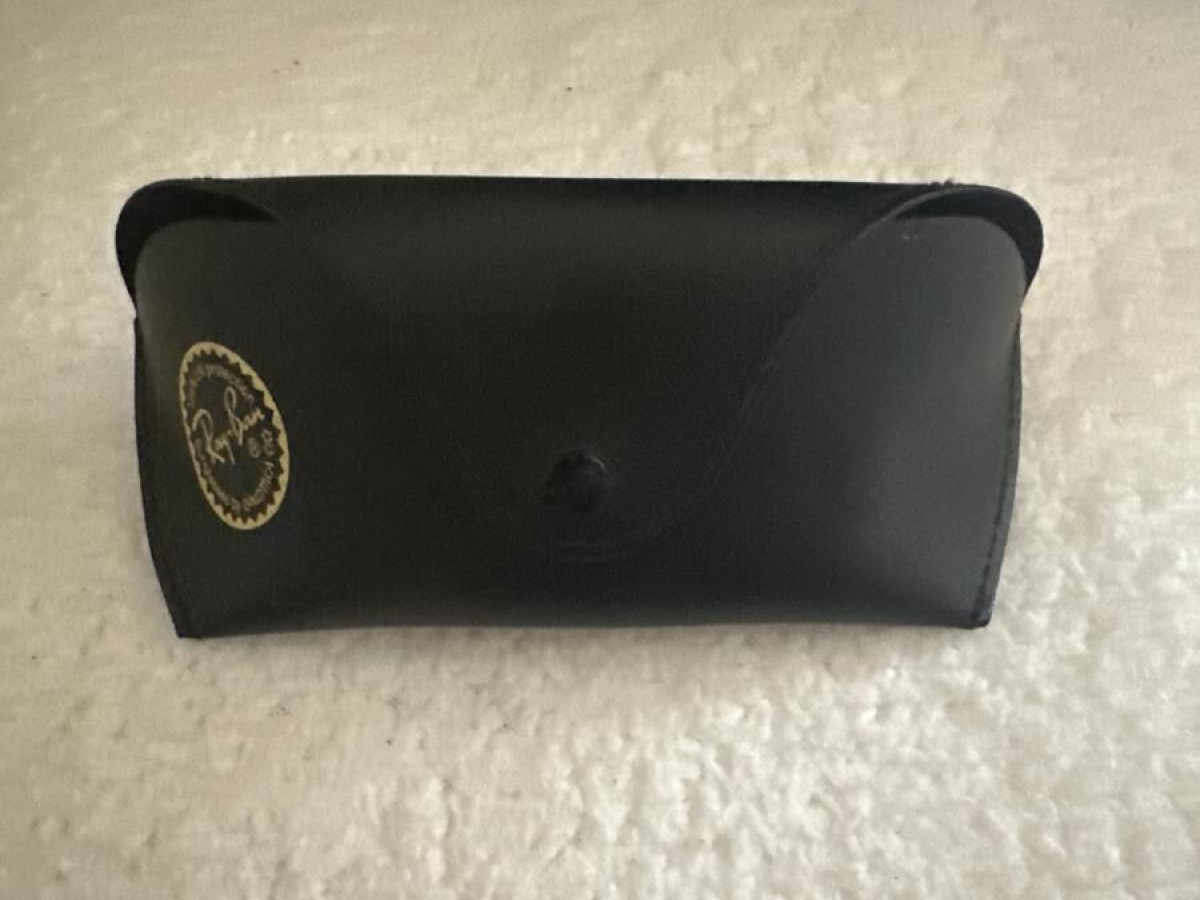 Rayban-RB3183
