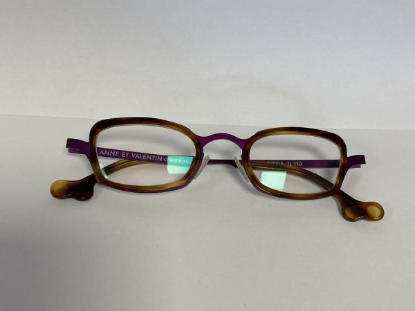 anne & valentin - frida u 110