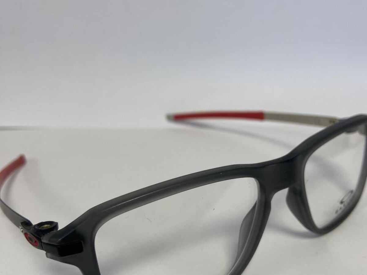 oakley - OX8166