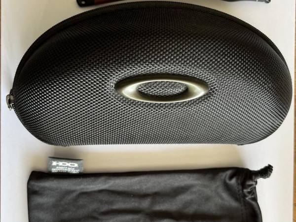 Oakley - OX8027 crosslink