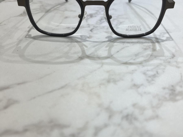 FREDERIC BEAUSOLEIL C131 BRU  48-22