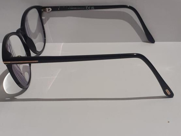 TOM FORD - TF5810-B