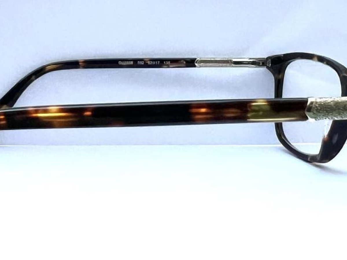 Guess - GU2658