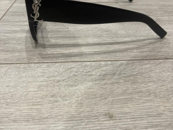 YVES SAINT LAURENT - SLM95F 005