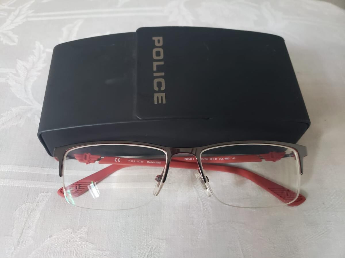 Police - Pitch 1 Man