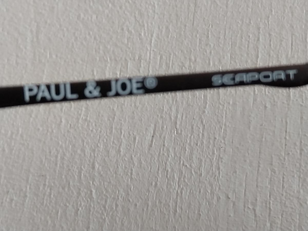 PAUL AND JOE - KELONIA 01