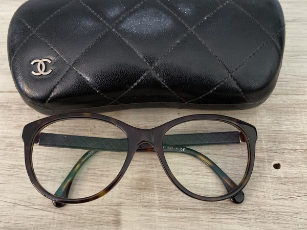 Chanel - 3229-Q