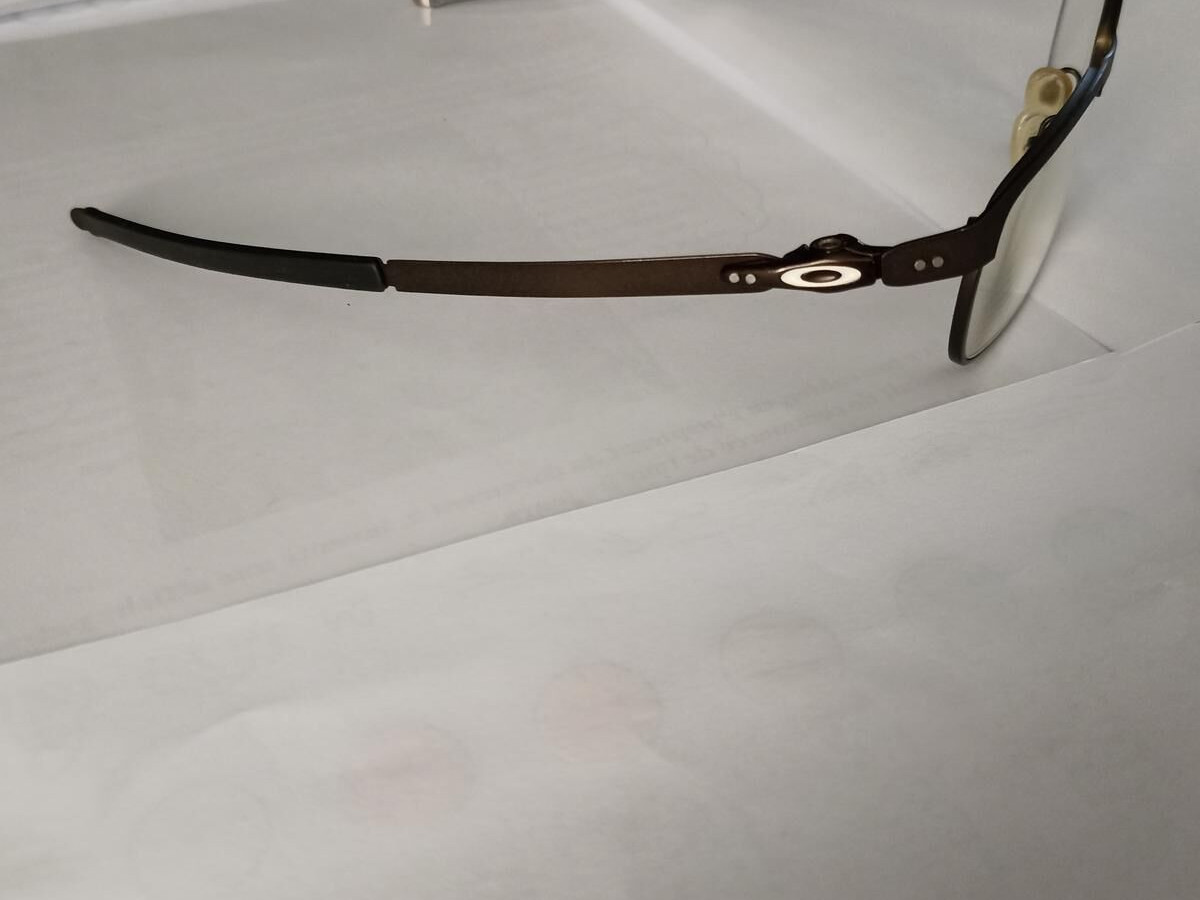 Oakley -OX3184-0252