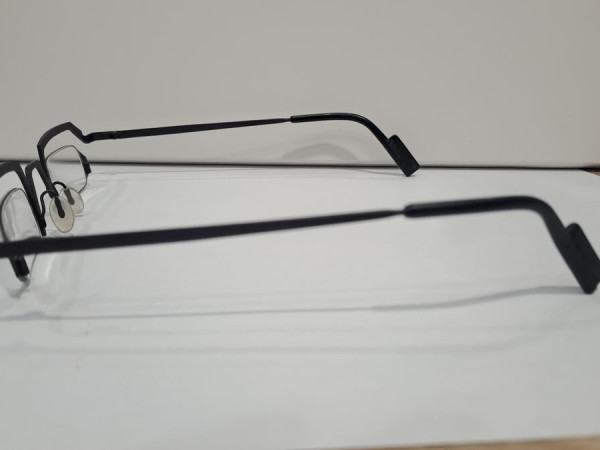 THEO - Estruskan 211