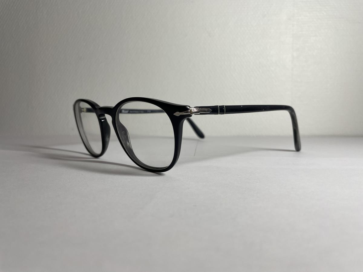 TOM FORD - 3007-V