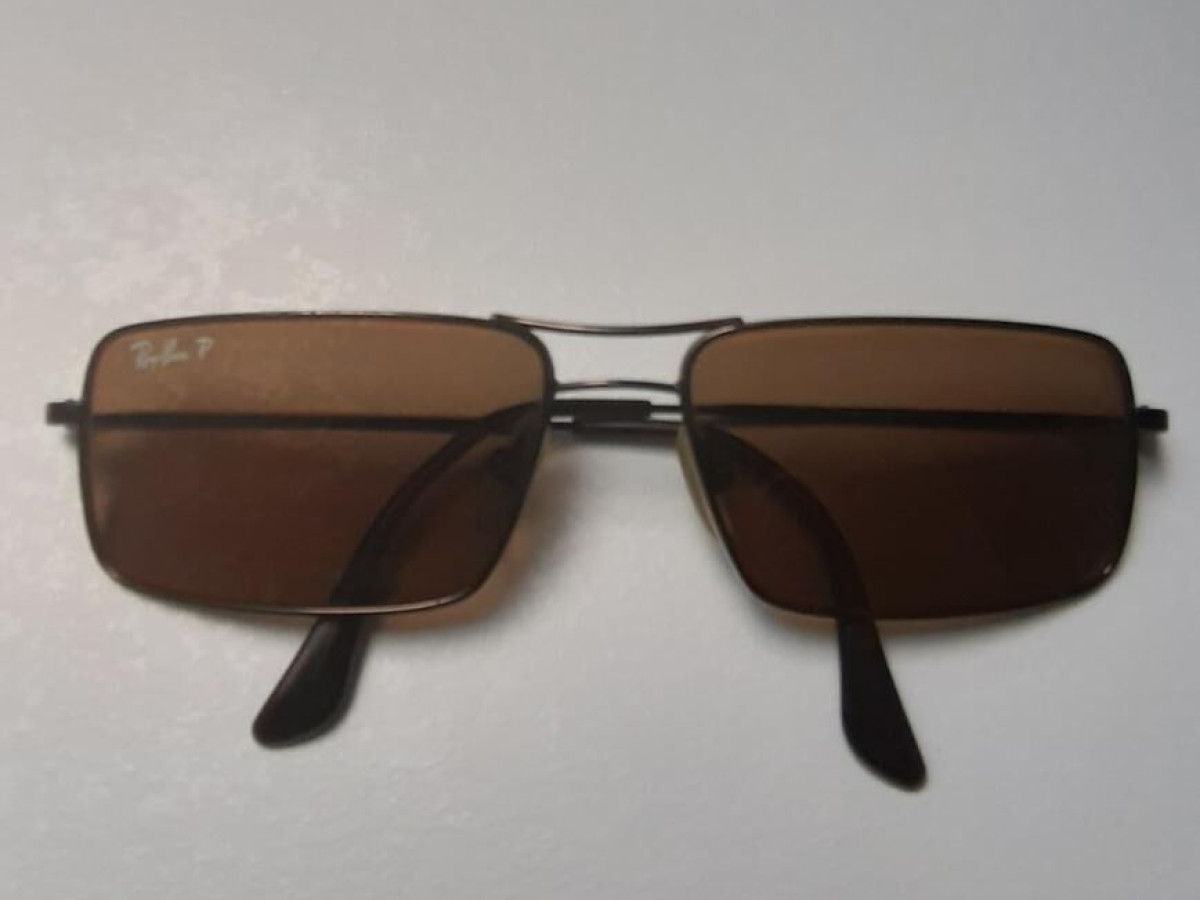 RAY-BAN - RB3240 Polarisés