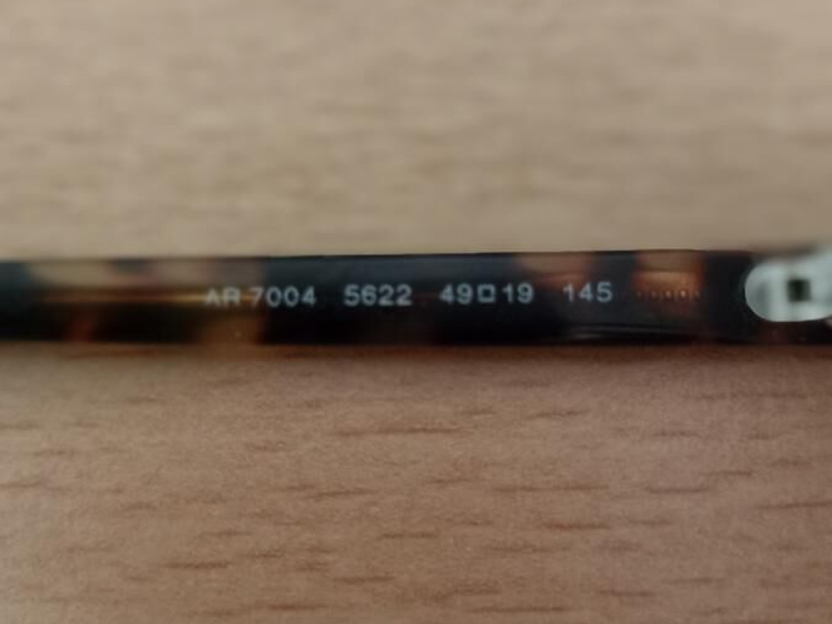 Giorgio Armani - AR7004