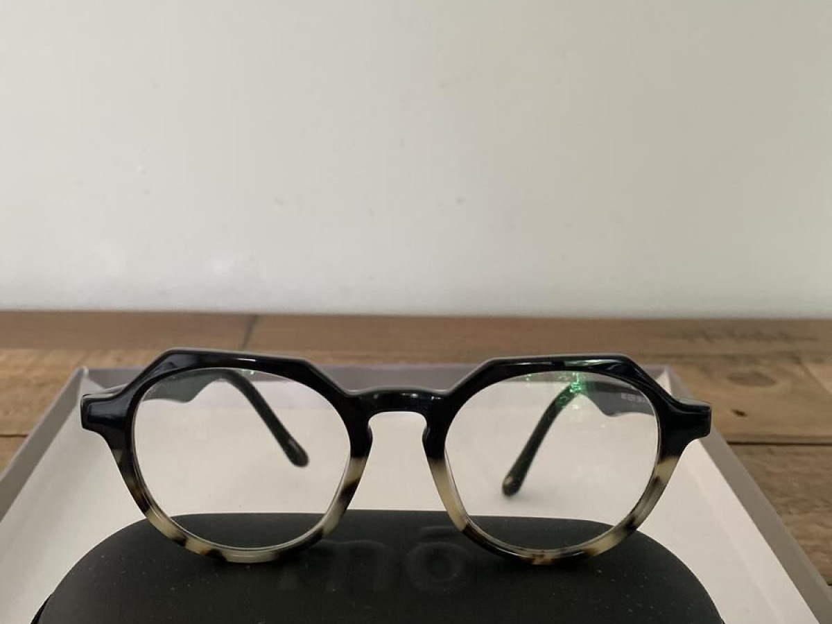 Mo - geek