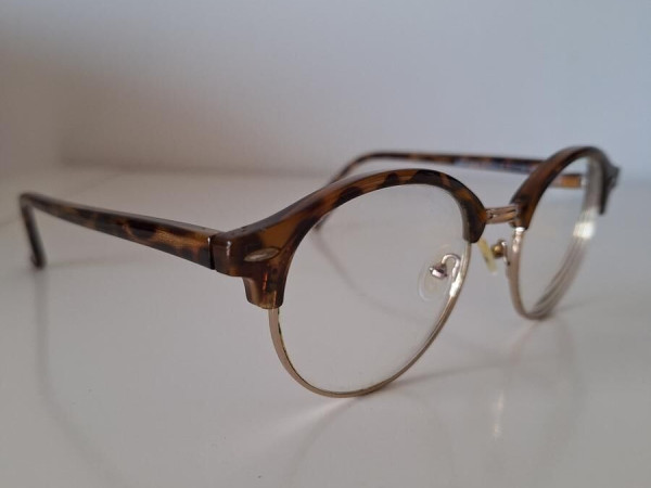 Optic 2000 - SMP01819