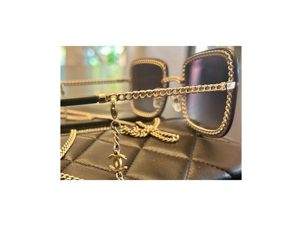 CHANEL - 4244