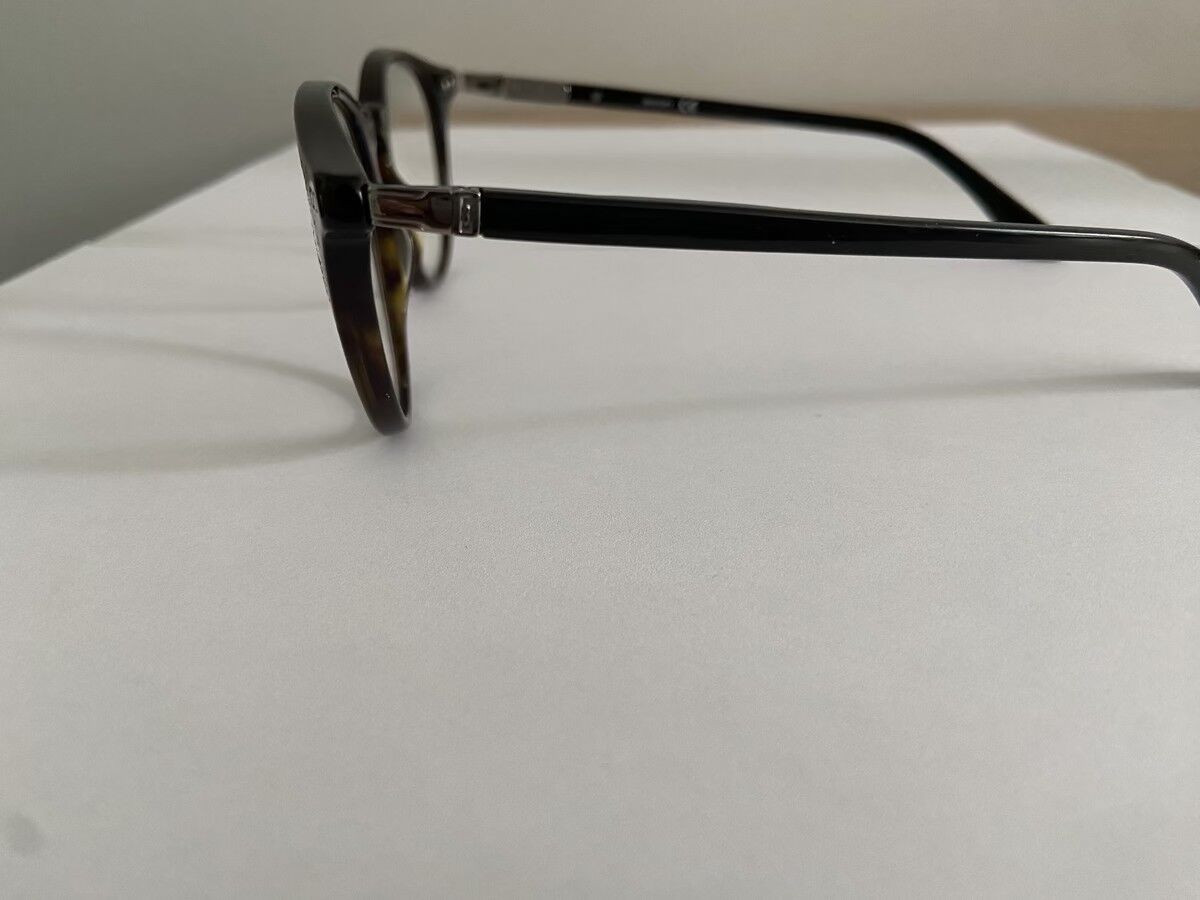 Paul & Joe - NEPALI01