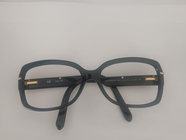 Givenchy - SGV716 58 16 COL...