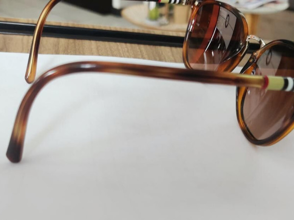 BURBERRY - 53021 - 140 3N
