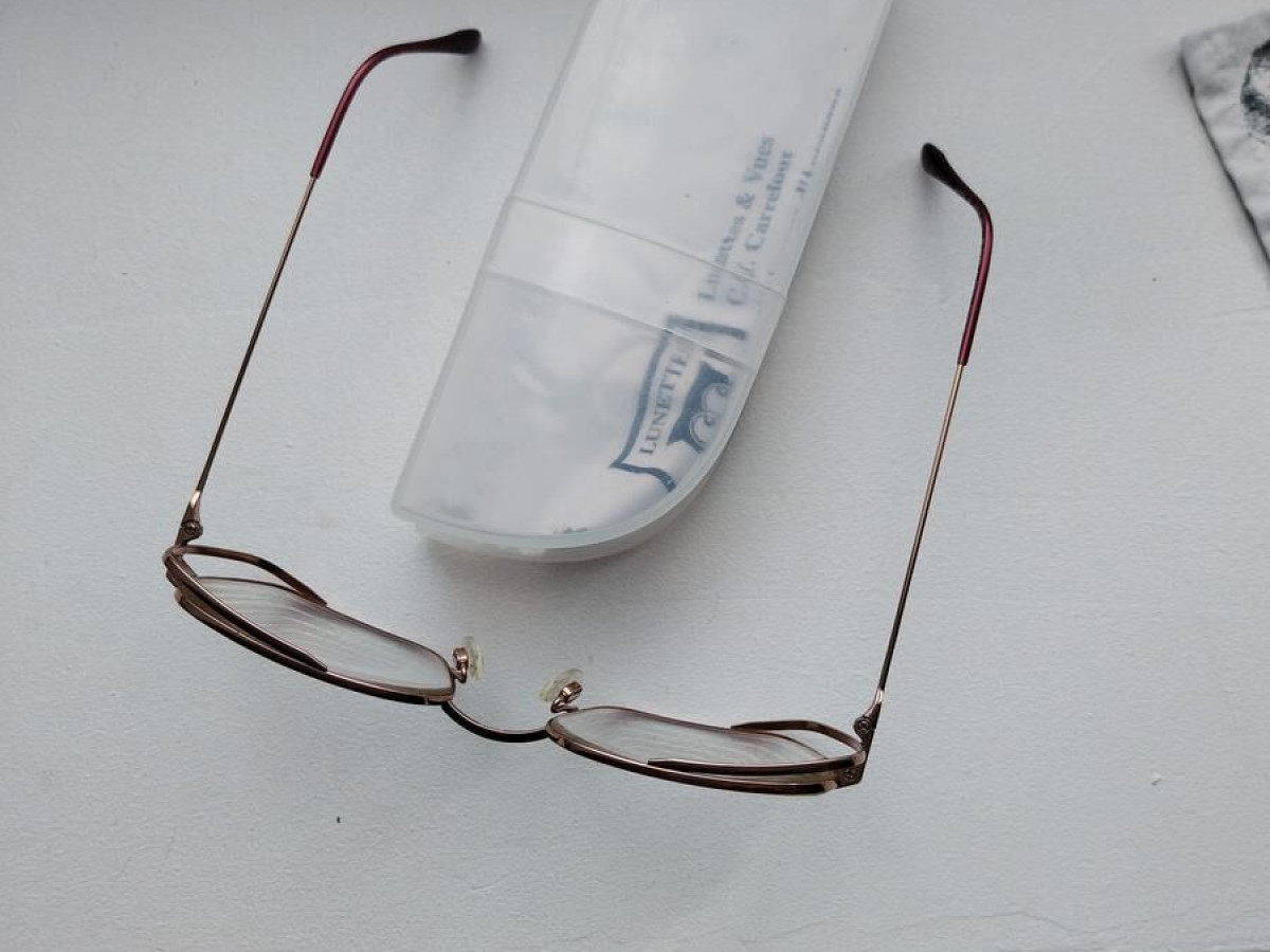 Charmant - Caroline Abram