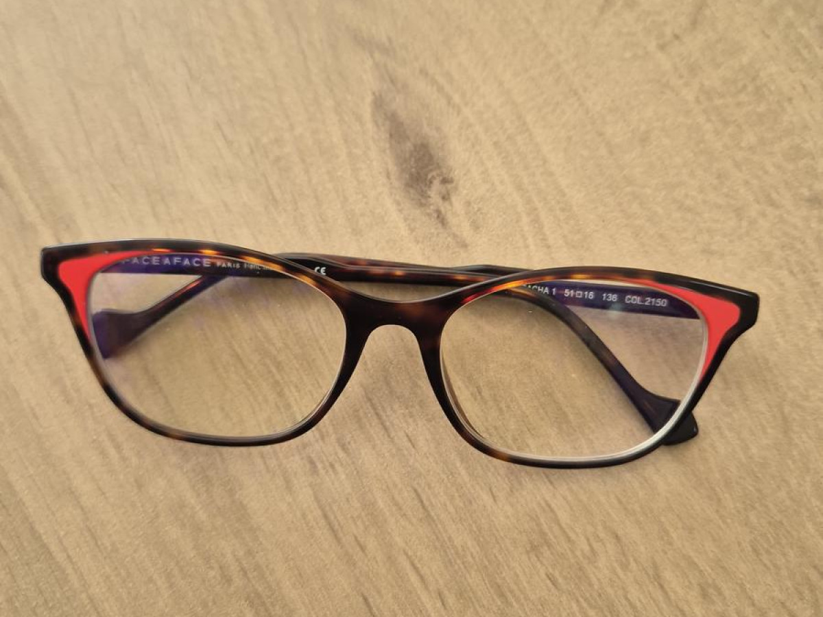 Face à face COL2150 Sacha 1