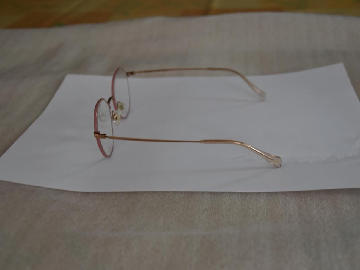 Ana Hickmann - titanium temple 71HR57 HIY1001T07B49165135