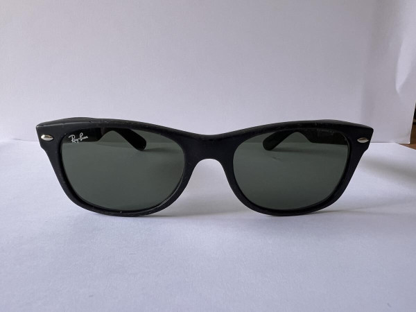 Ray-Ban - RB2132 New Wayfarer