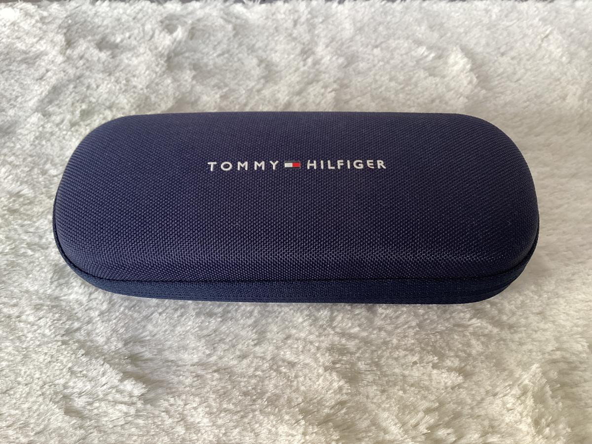 Tommy Hilfiger - TH1819