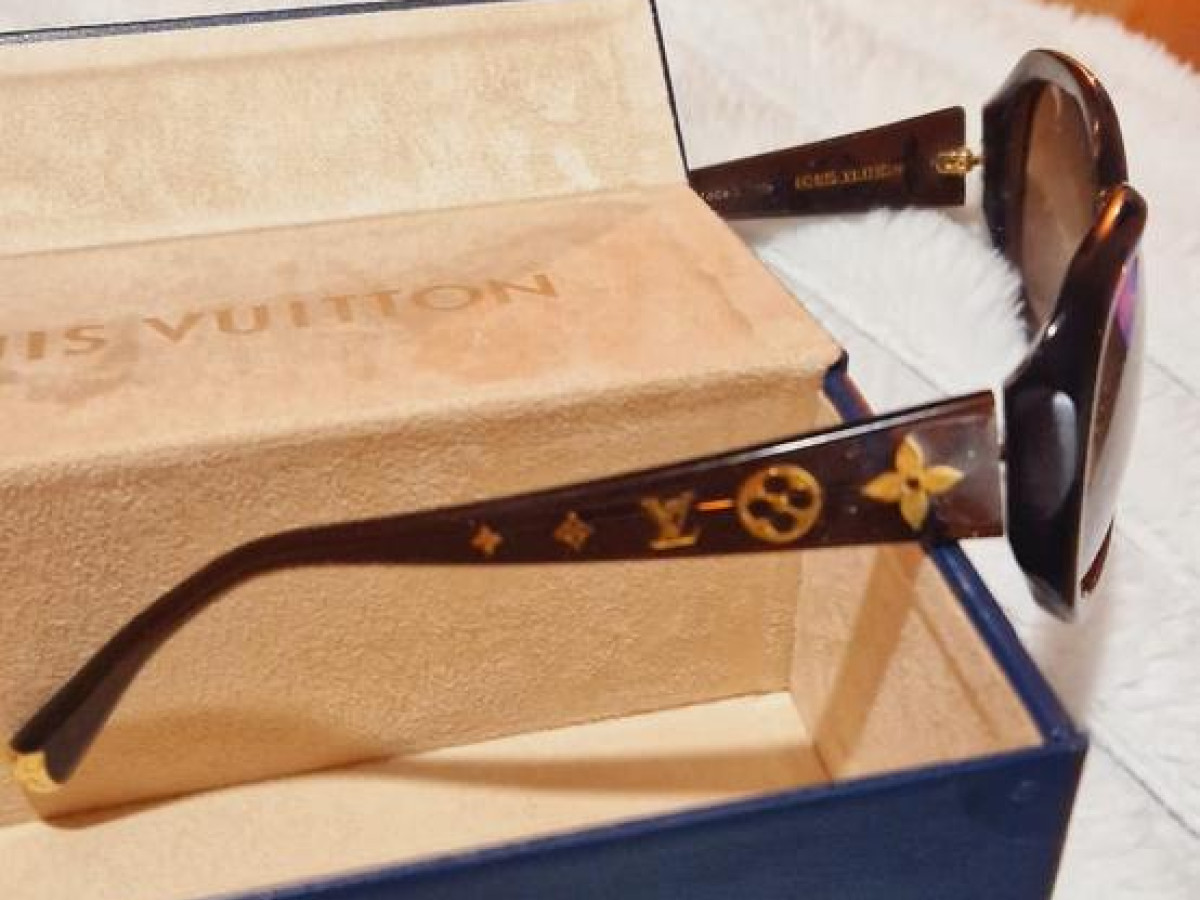 LOUIS VUITTON Z0459VV